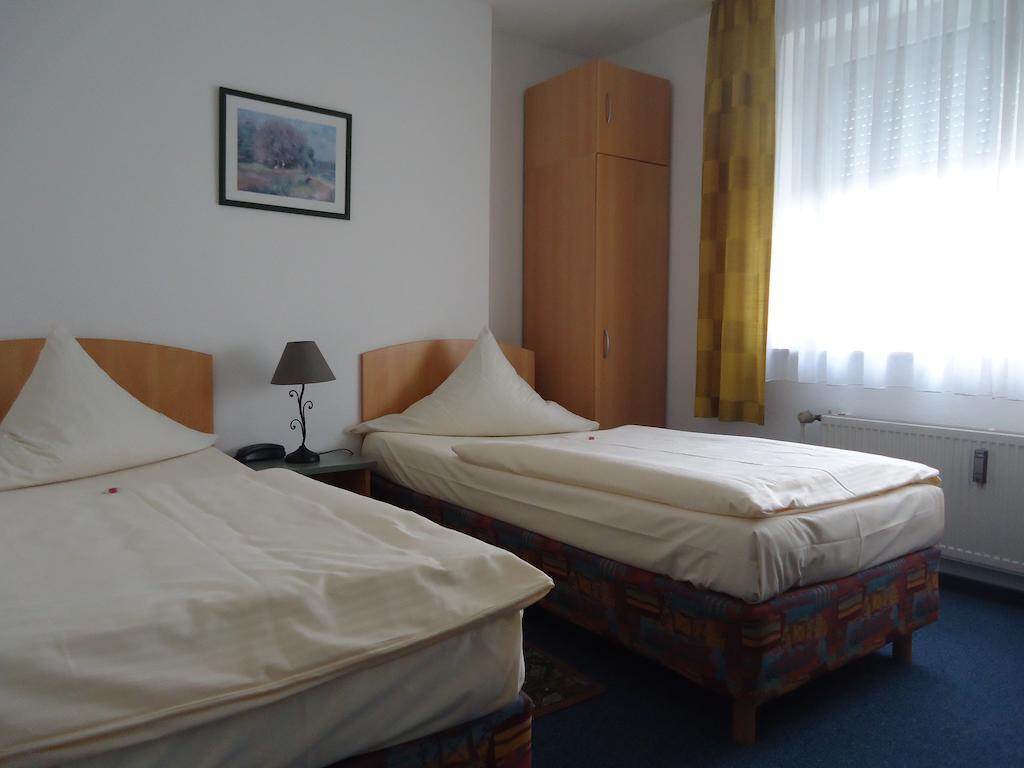 Hotel Central Oberursel Phòng bức ảnh