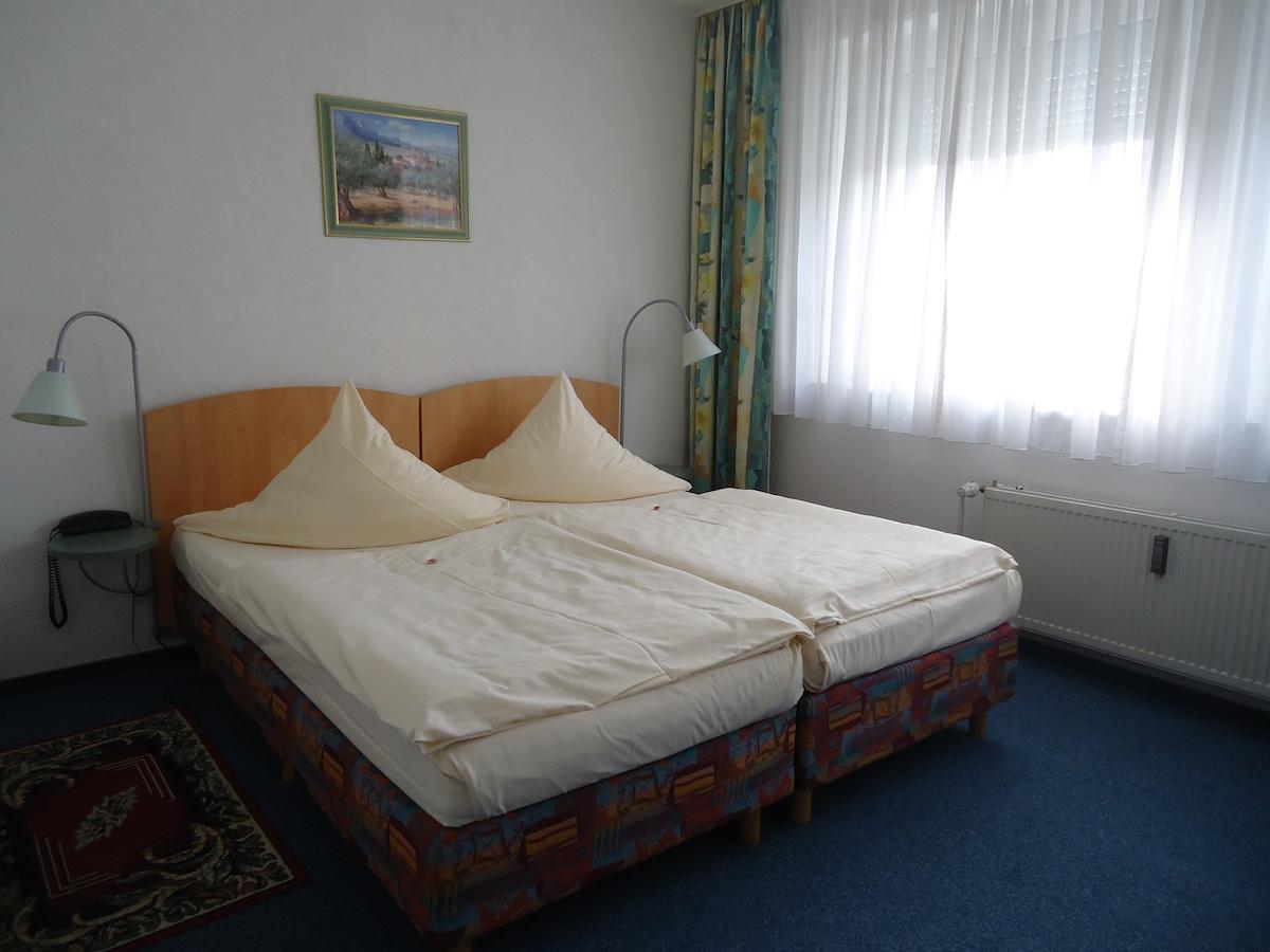 Hotel Central Oberursel Phòng bức ảnh